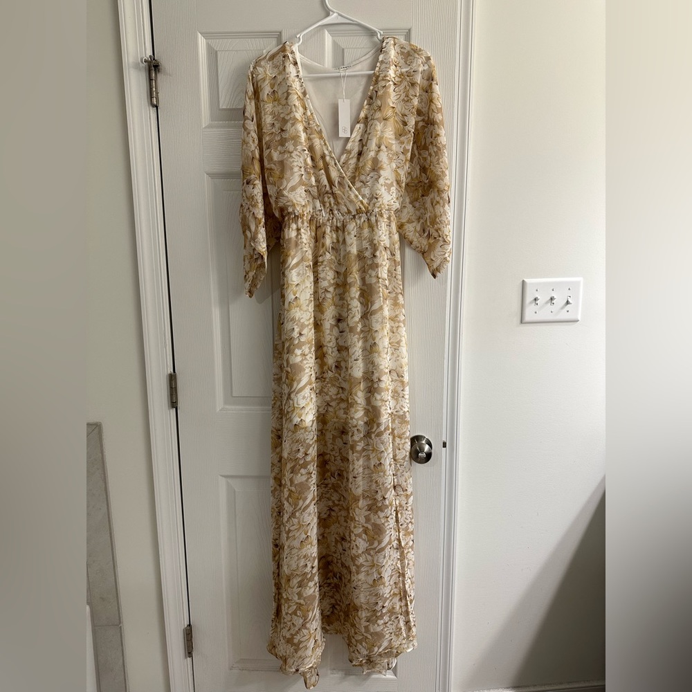 Baltic Born Kia Kimono dress in Tan Floral